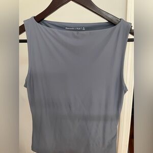 Abercrombie & Fitch Gray Fitted Sleeveless Tank Top